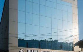 Hotel Heritage - Near Trade Center, Visa Consulate Bkc
